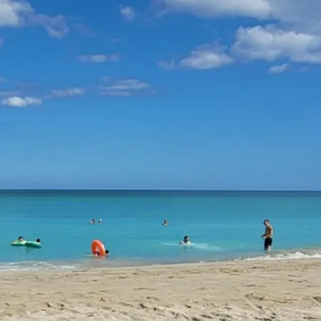 Amazing 2Br 2Ba Newly Reno Beachfront Apt W/Beach View Hollywood Exterior photo