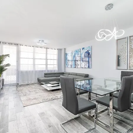 Amazing 2Br 2Ba Newly Reno Beachfront Apt W/Beach View Hollywood Exterior photo